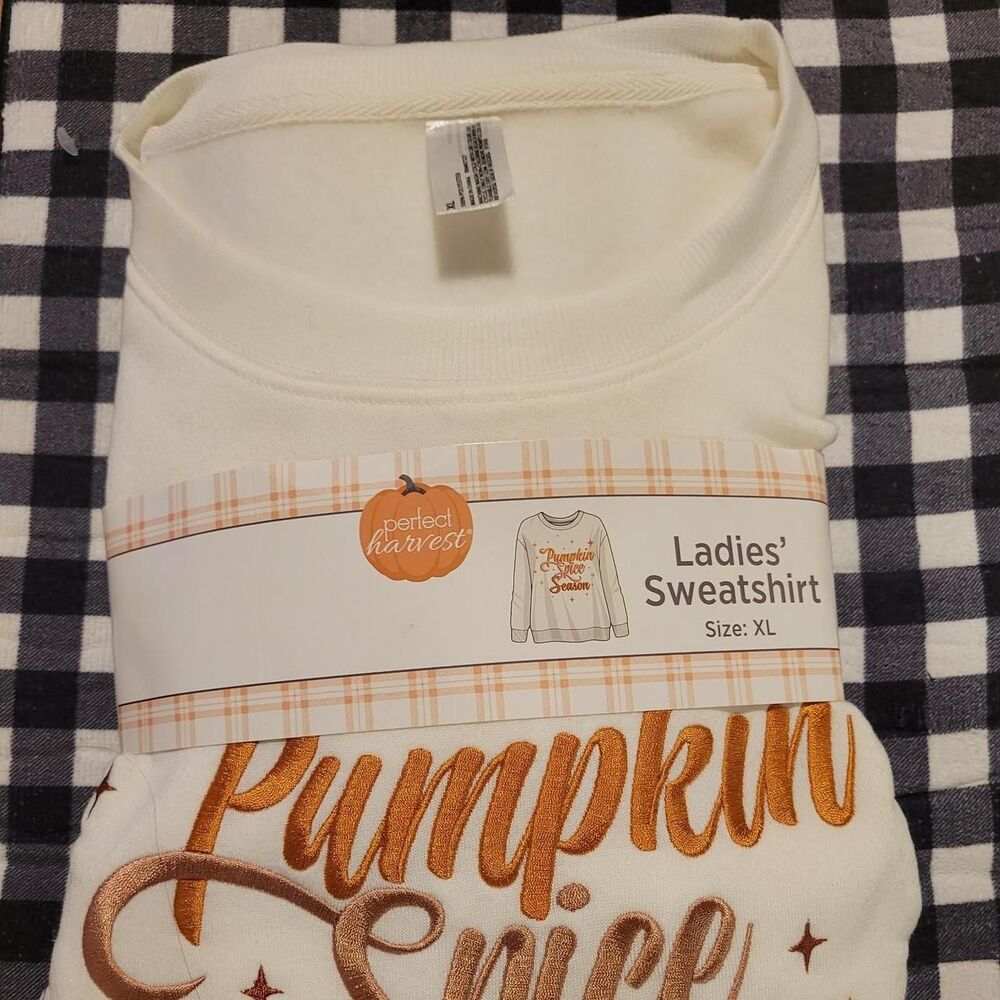 Fall Women's trending White and Cream Sweatshirt